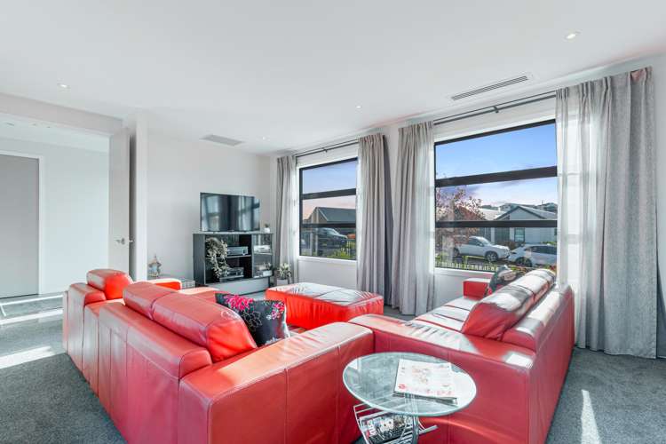 78 Riverhead Point Drive Riverhead_11