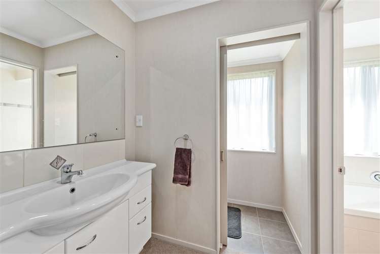 41 Sutherland Road Brookfield_12