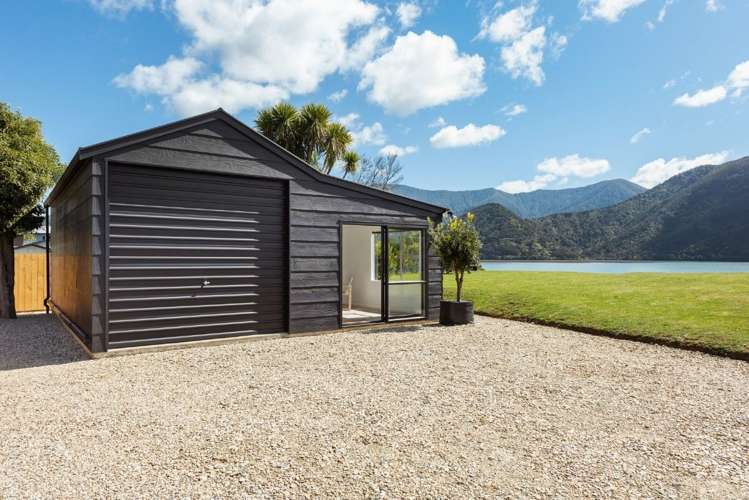 4 Cook Street Havelock_14