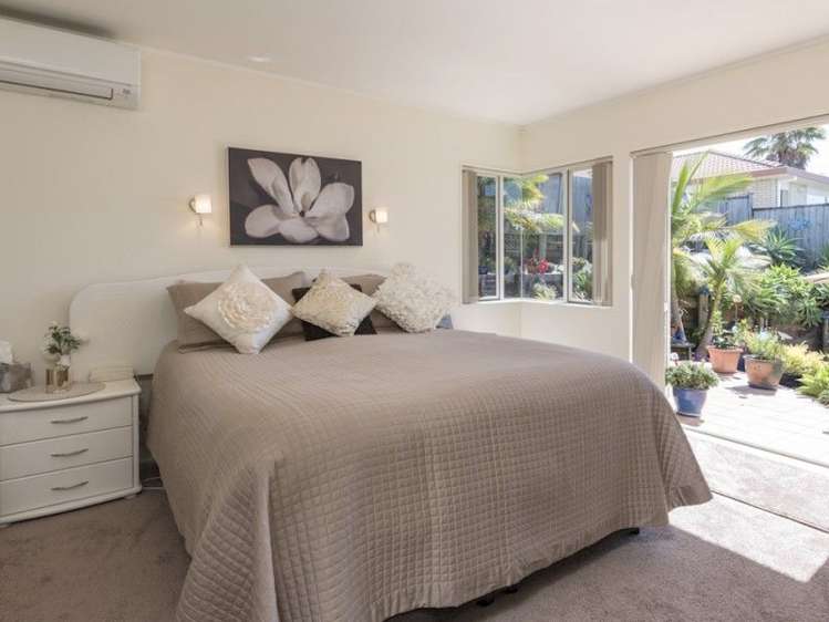 32 Kath Hopper Drive Orewa_10