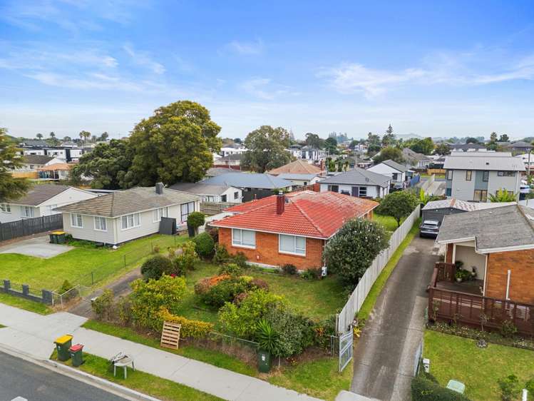 18 Courtenay Crescent Mangere East_20