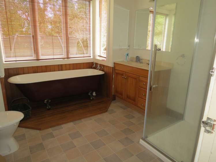 6 Burgess Road Devonport_4