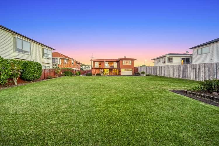 41 Bradbury Road Botany Downs_23