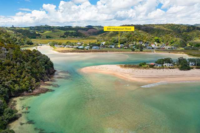 Waterside Matapouri Bay