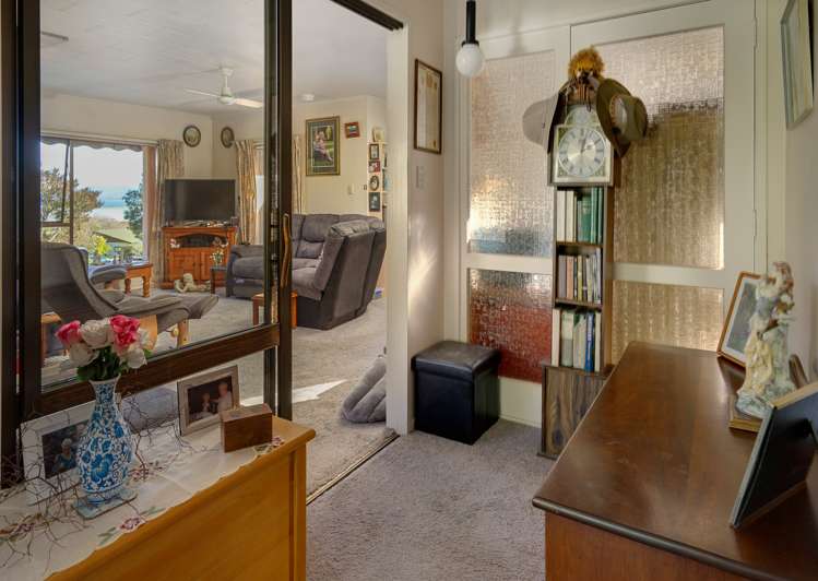 1/8 Penzance Street Marybank_11