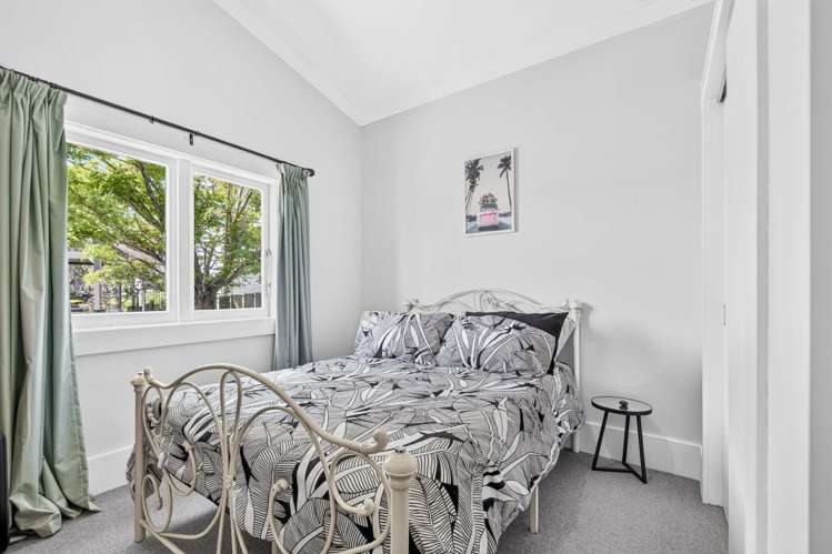 6A Sundown Avenue Manly_12