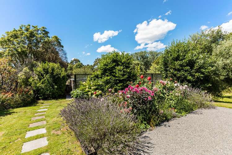 174 Katherine Mansfield Drive Whitemans Valley_32