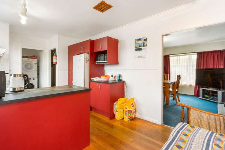 64 Smythe Road Henderson_13