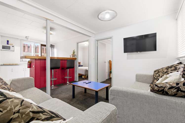 102 Taharepa Road Hilltop_16