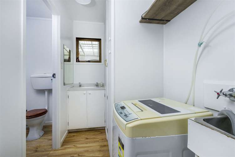 3/23a Gladstone Road Northcote_9