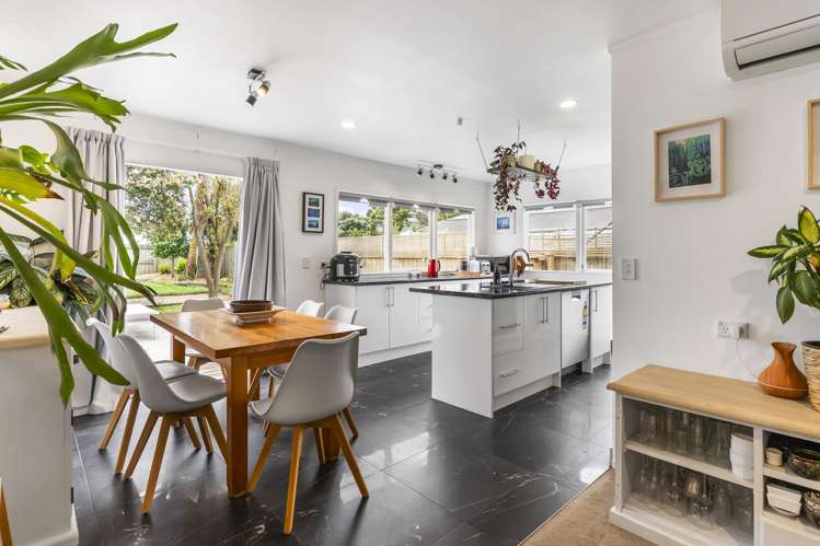 27 Stevenson Road Clarks Beach_5