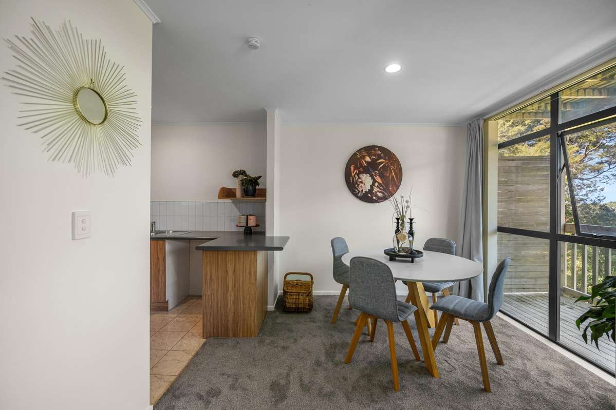 6/61A Birkdale Road_4