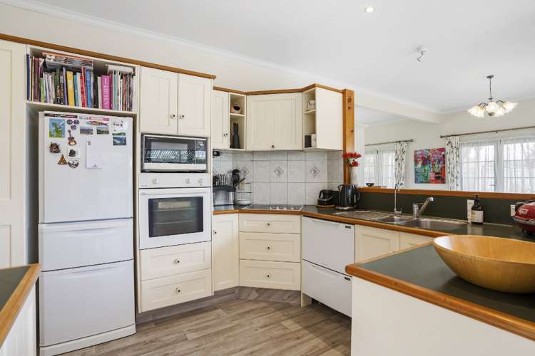122 Hetherington Road Whangamata_12