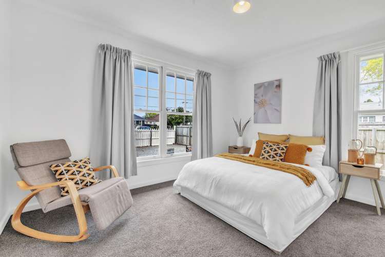 43 Birchfield Avenue Dallington_12