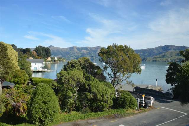 85m Beach Road Akaroa_1