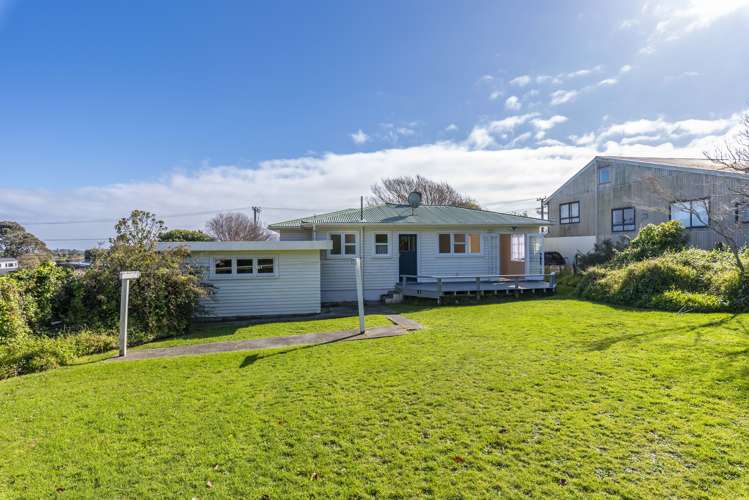 11 Winara Avenue Waikanae_2