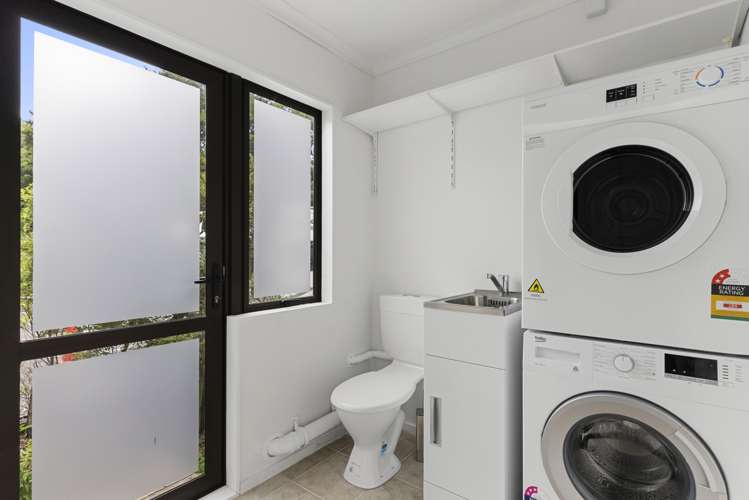 11a Impala Place Hillsborough_11