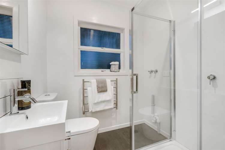 4/25 Martin Avenue Remuera_8