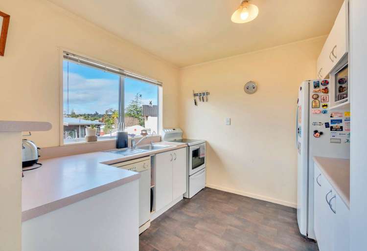 12 Meadowvale Rise Titirangi_5