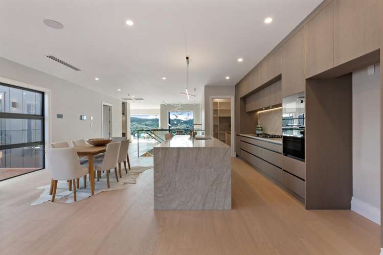 9 Halcyon Bay Lane Orewa_17