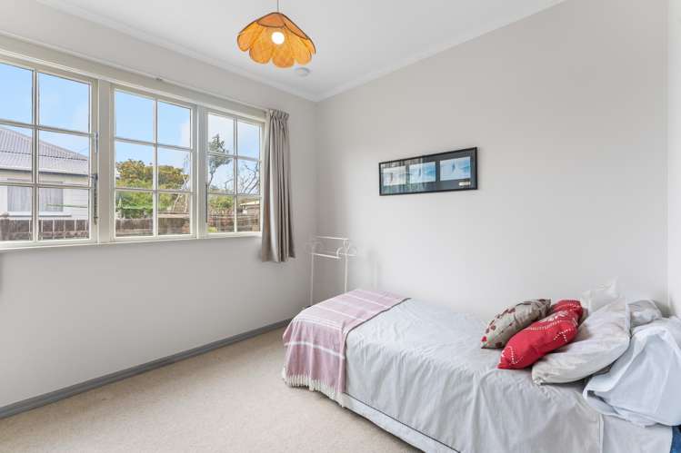 1 Eruini Street Waikanae Beach_13