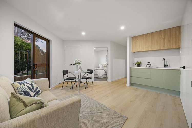 8/41 Seaside Avenue Waterview_27