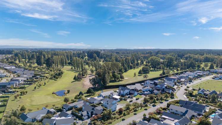 39 Waterstock Way Parklands_44