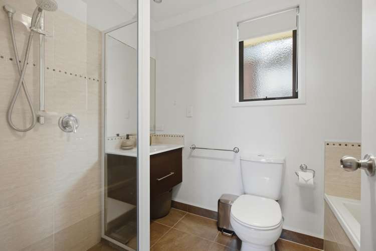 31 Bateleur Close_5