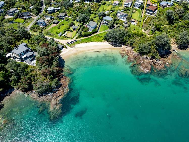 9 Empire Avenue Oneroa_13