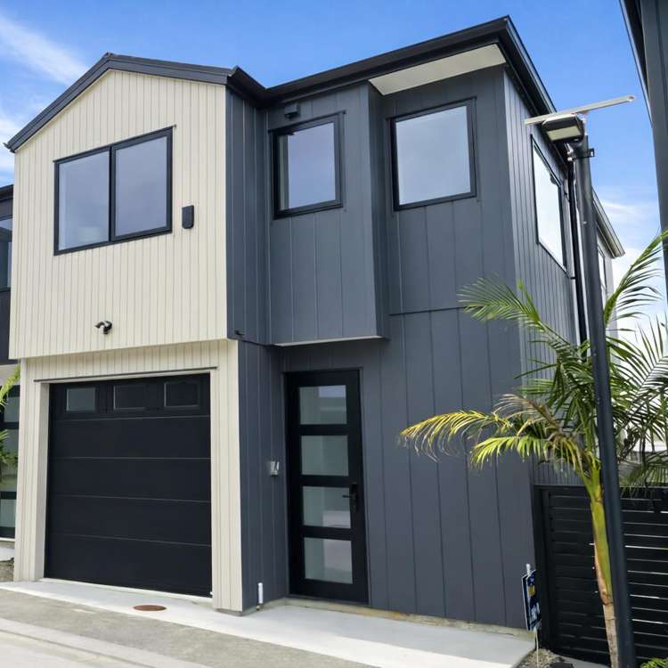 2/73 Te Taruna Drive_0