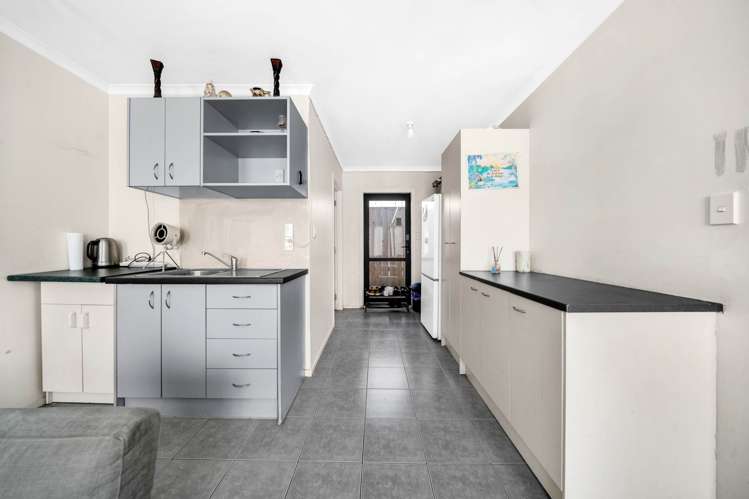 8 Picton Street Papatoetoe_27