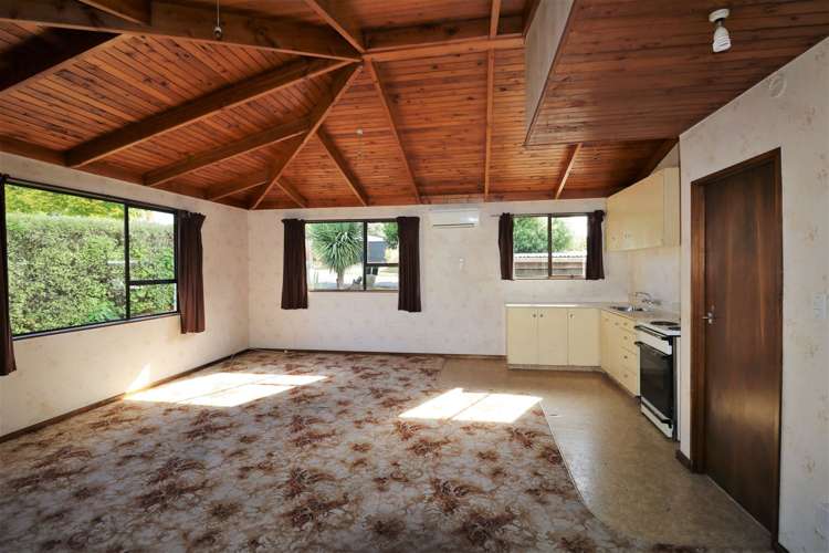 18a Maltby Avenue West End_13