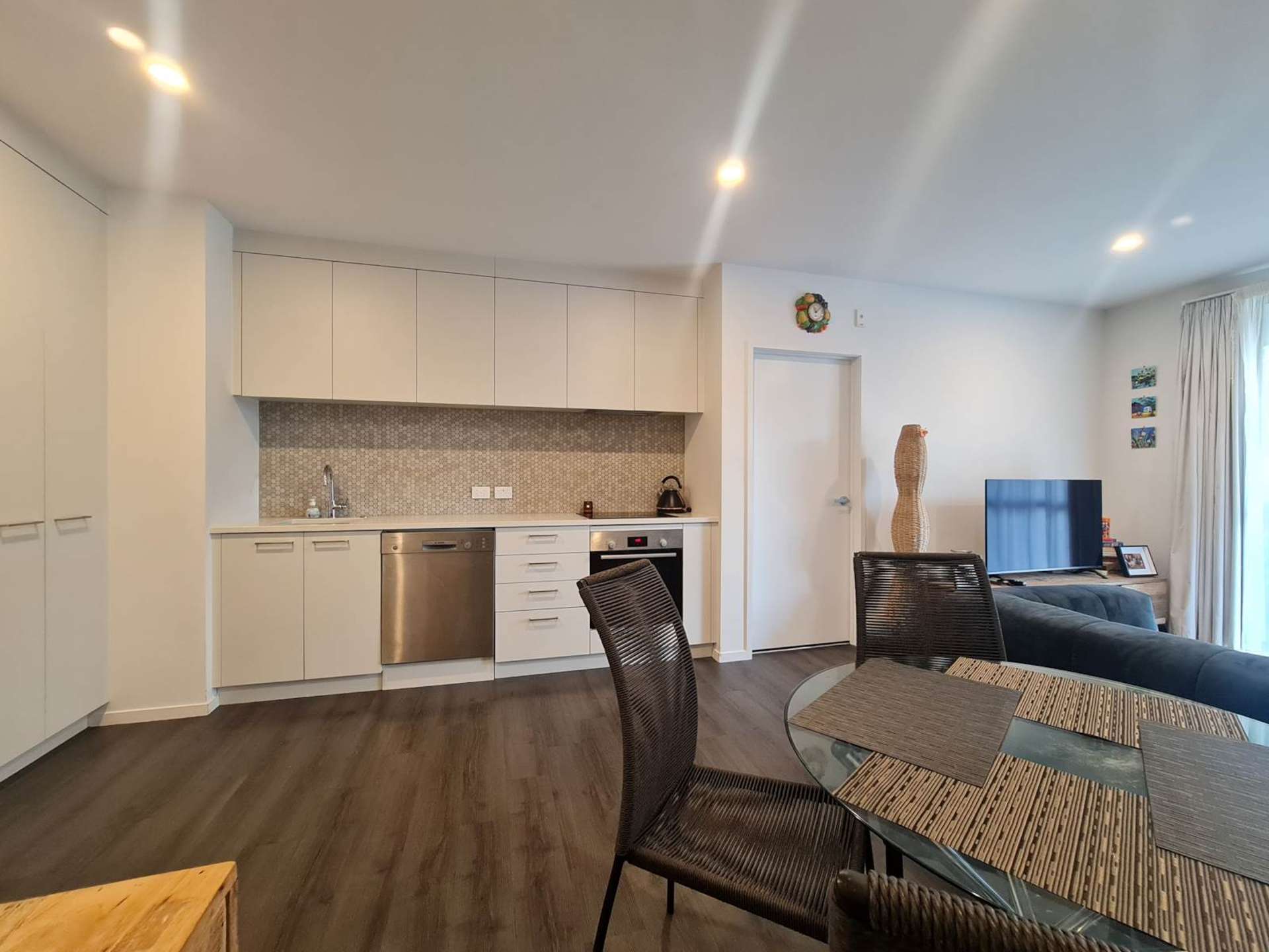 4/2 Tahuhu Road Mt Wellington_0