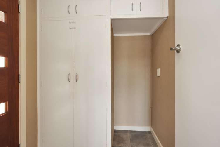 111 Creek Road Allenton_22