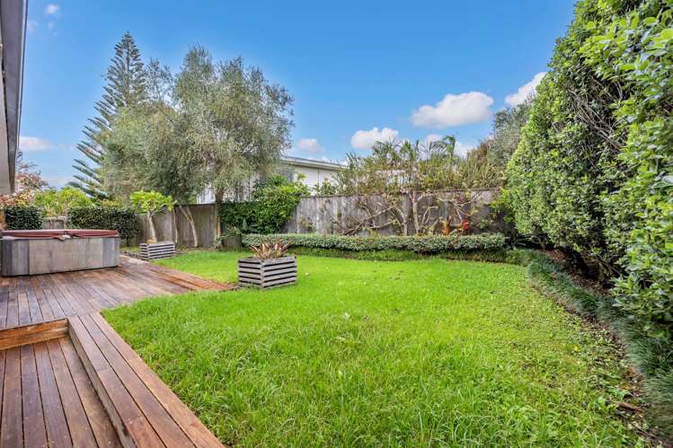 12 Bayside Avenue Te Atatu South_8