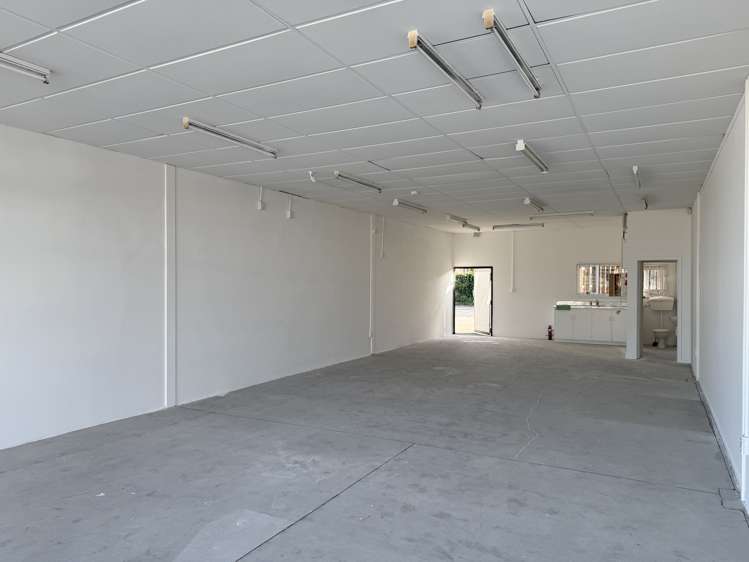 4/103 Stanmore Road Linwood_3