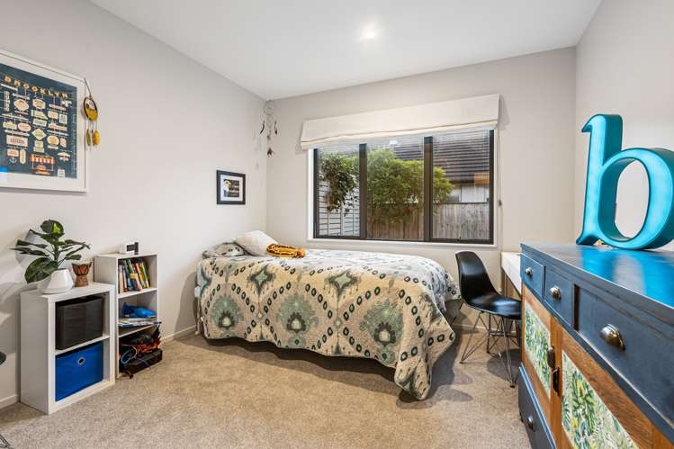 19 Andalusian Way Karaka_11