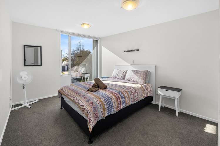 32B Elizabeth Street Victoria_12