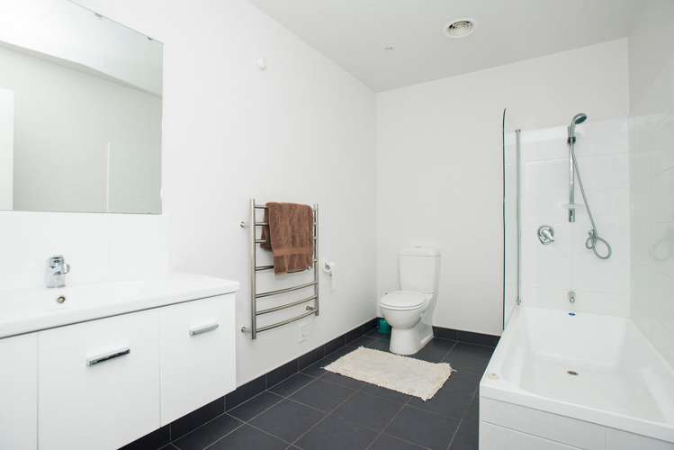 15/90 Customhouse Street Gisborne_12