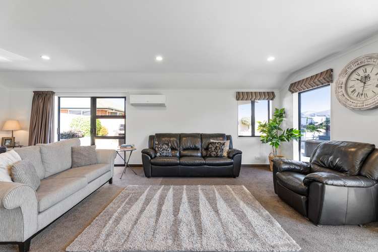 6 Robalan Place Redwoodtown_15