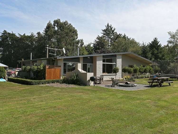 74 Reid Road Winton Surrounds_5