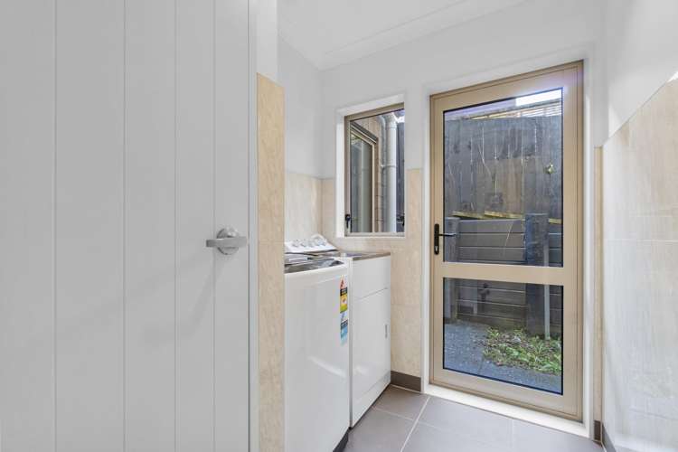 30B Gilletta Road Mt Roskill_15