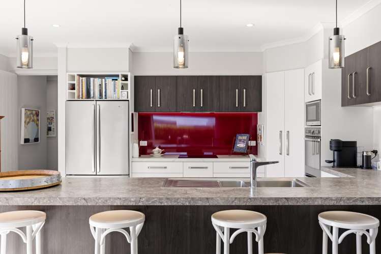 6 Tuhua Close Wharewaka_6