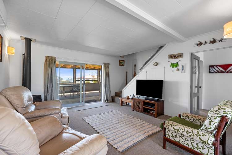 21 Whenuariri Place Maketu_5