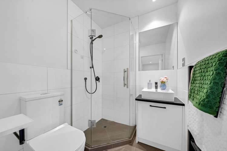 21 Meritage Lane Te Atatu South_17