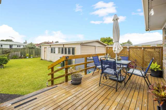 12 Kerry Place Papakura_2