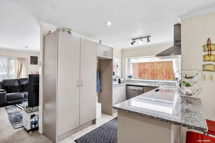 11a Seddon Avenue Papatoetoe_5