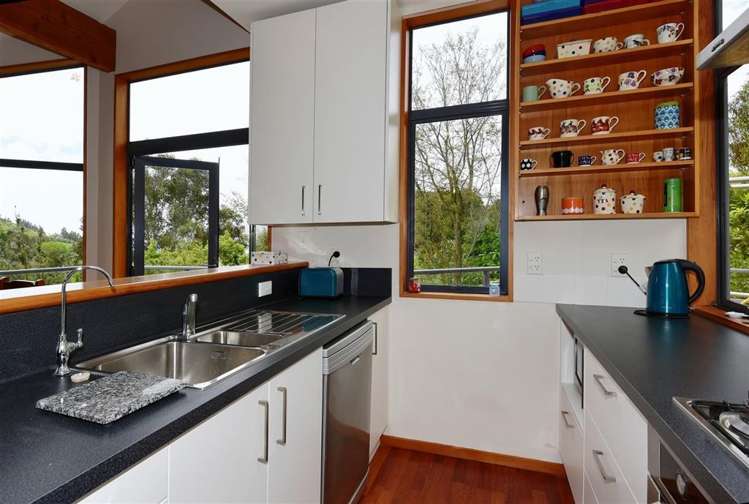 7 The Terrace Governors Bay_3