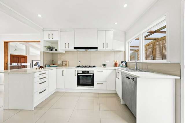 4 Pauline Place Bucklands Beach_4