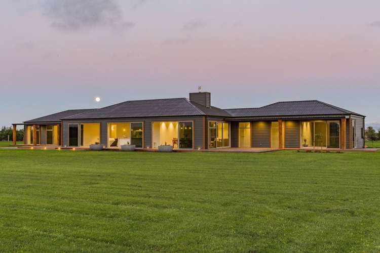 4/456 Curraghs Road West Melton_36